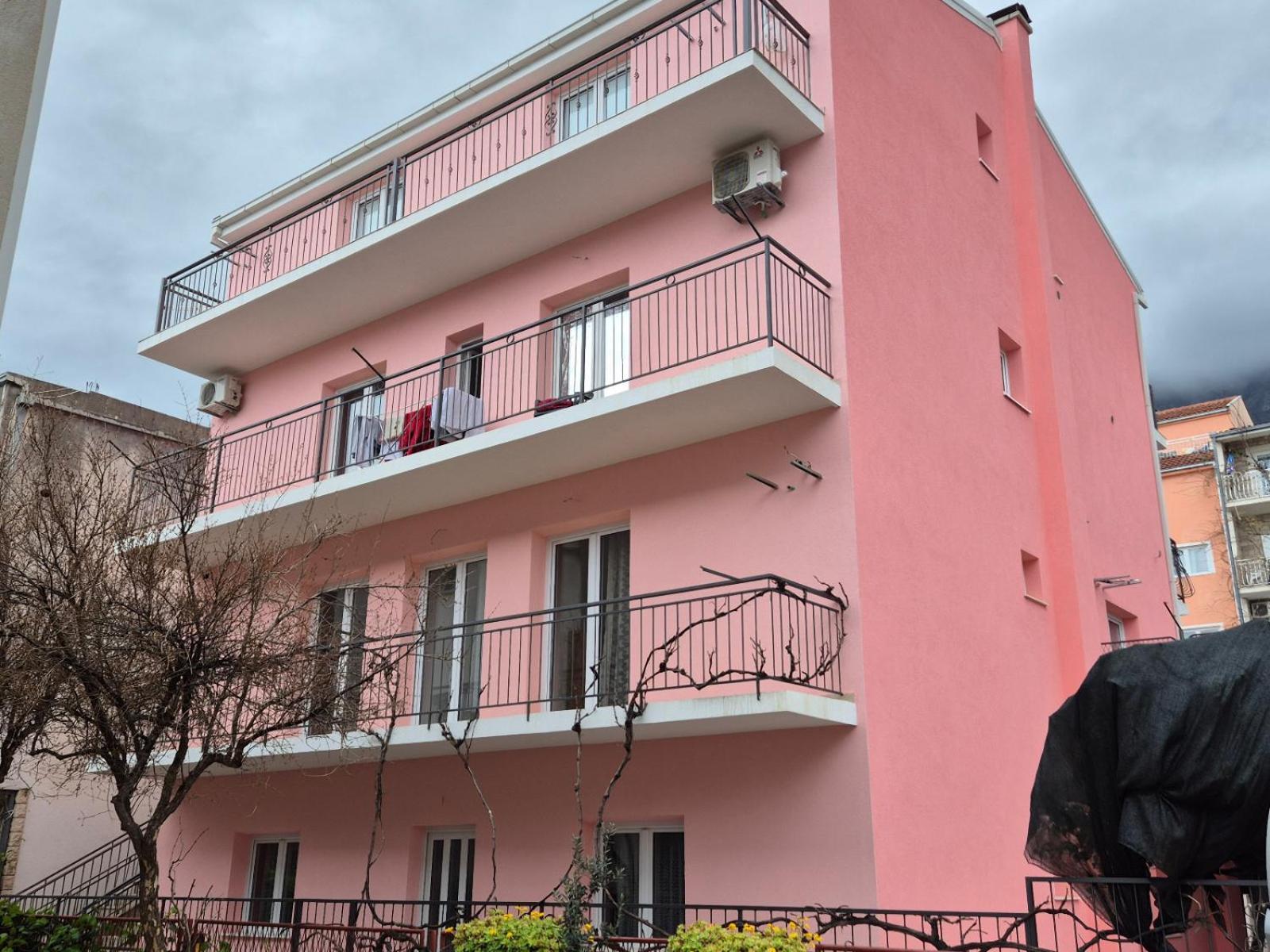 Studio Apartments Antonio Makarska Exteriör bild