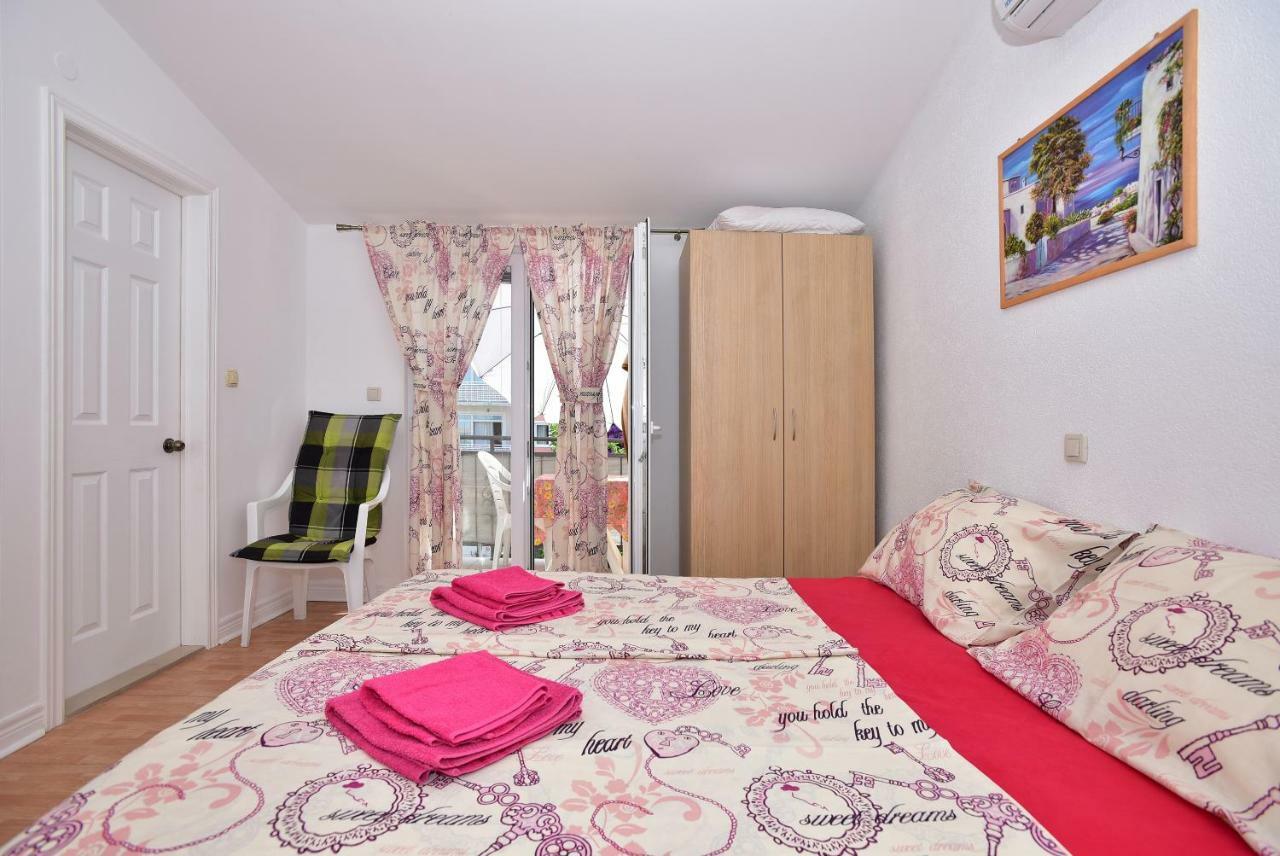 Studio Apartments Antonio Makarska Exteriör bild