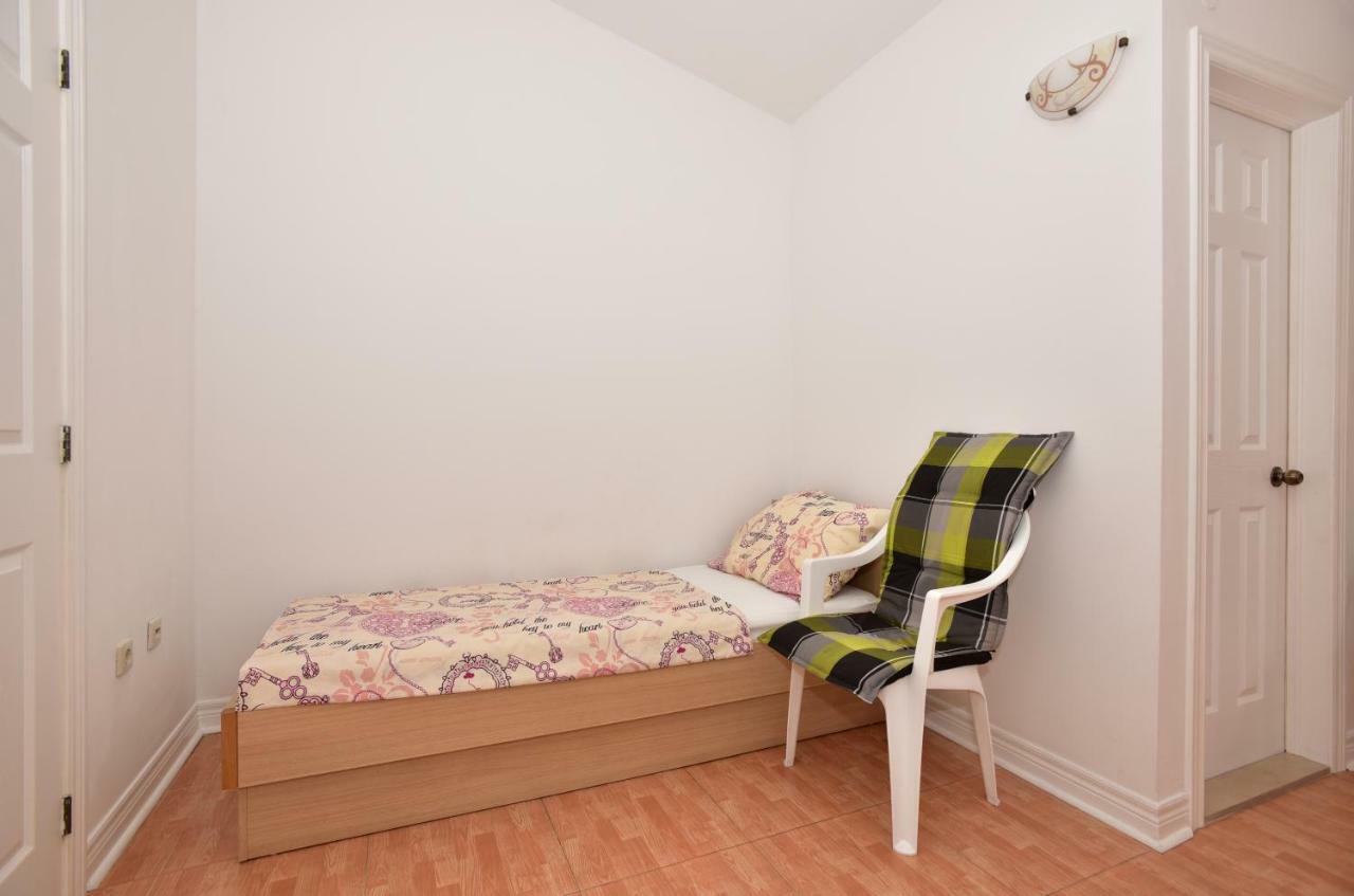 Studio Apartments Antonio Makarska Exteriör bild