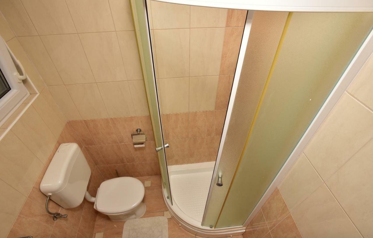 Studio Apartments Antonio Makarska Exteriör bild